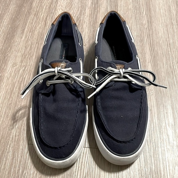 Tommy Hilfiger Men's Petes Boat Shoes Size 9 Blue Preppy Contemporary Fisherman - Picture 2 of 16